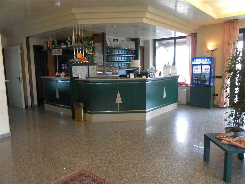 格兰三角洲酒店 罗索利纳 外观 照片